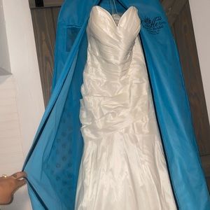 Wedding gown size 12